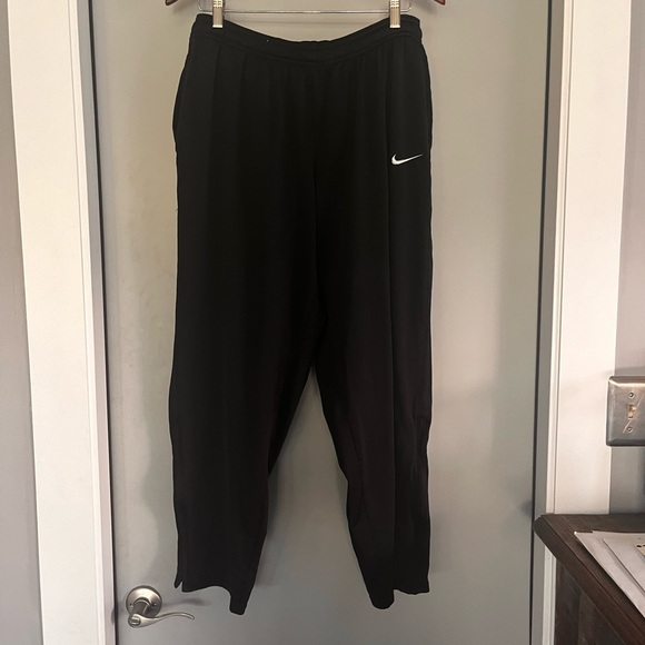 Nike pants - Picture 4 of 11